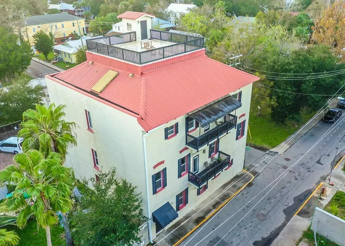 The Ray- 1St Floor Charming Condo- Walk To Downtown