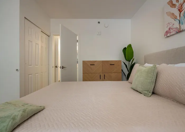 Pool View Apartment Near Epic Universe And Universal Studios