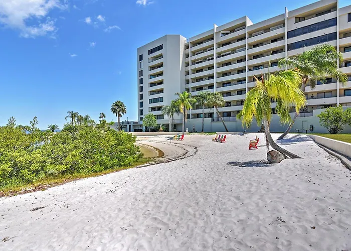 Gulf-View Condo W/ Heated Pool In Hudson!
