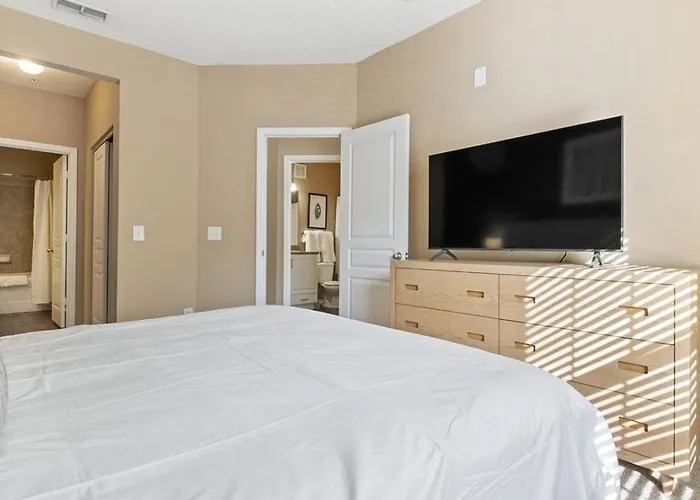 Landing Modern Apartment With Amazing Amenities