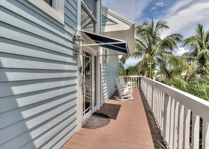 Sol Mar-Oceanfront Beachhouse