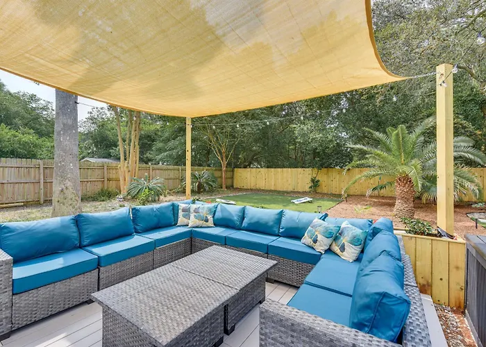 Fort Walton Beach Home: 3 Mi To Beach & Pier!