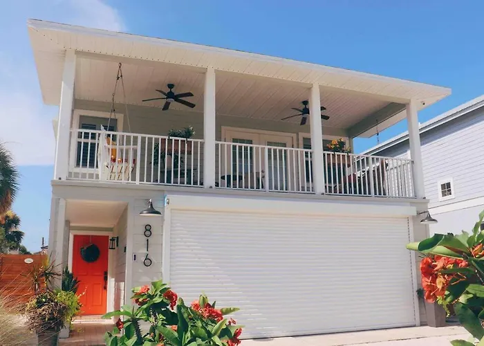 Lala'S Beach House