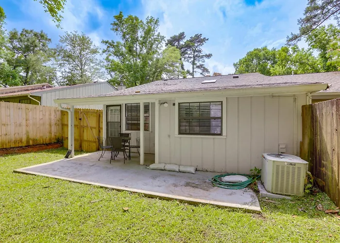 Pet-Friendly Home Near Dtwn Tallahassee!