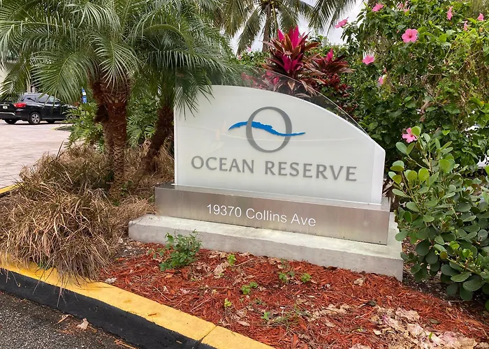 Stunning Apt! Oceanview! Parking Included