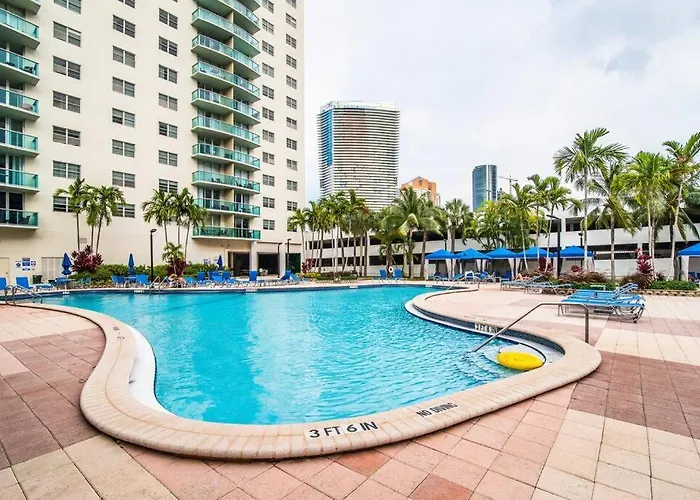 Beautiful Holiday Apartment In Ocean Recerve Near Beach