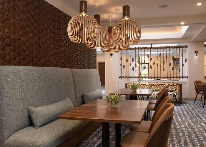 Doubletree Suites By Hilton Orlando At Disney Springs Lake Buena Vista