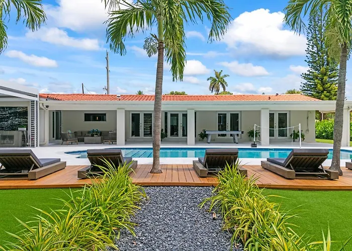 Exclusive Retreat Poolside Oasis And Entertainment L49