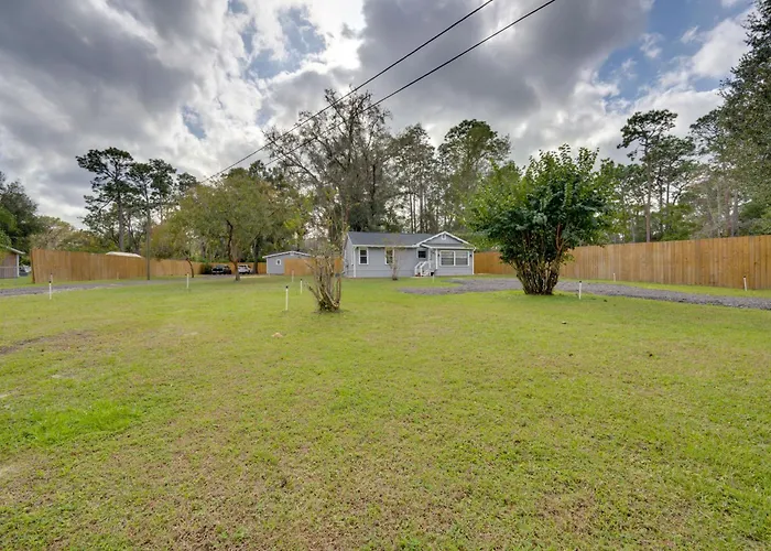 Apopka Home W/ Yard & Grill Near Wekiwa Springs!