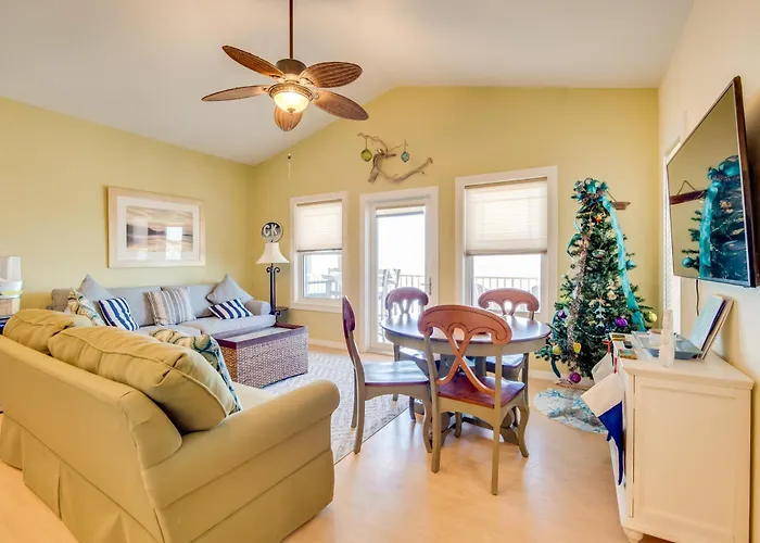 Oceanfront Oasis In Cedar Key W/ 2 Balconies!