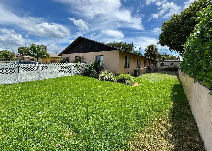 Coastal Breeze - 2Br Apartment