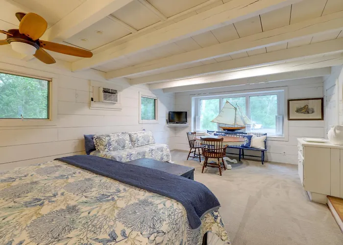 'Nantucket Cottage' W/ Fishing Dock + Sunsets