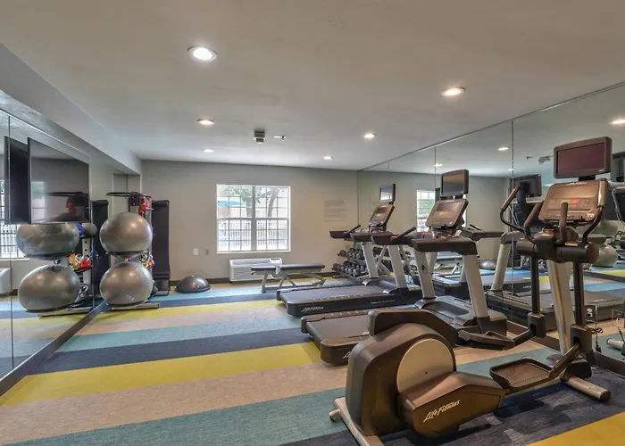Mainstay Suites
