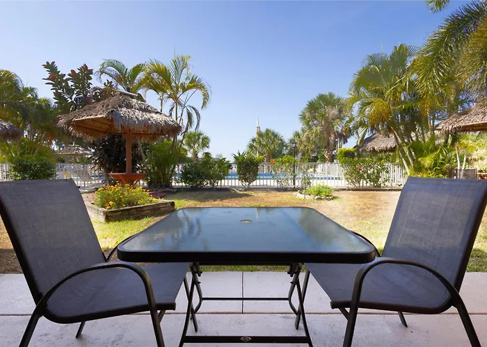 Warm Mineral Springs Motel