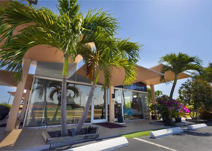 Warm Mineral Springs Motel