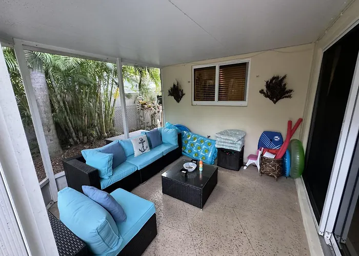 Tropical Dream Heated Pool House