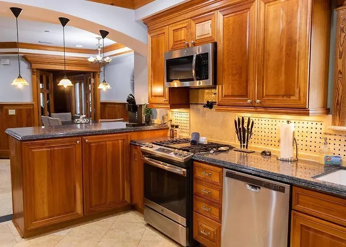 Be A Nomad - 5Br Oceanview Beach House - Sleeps 10