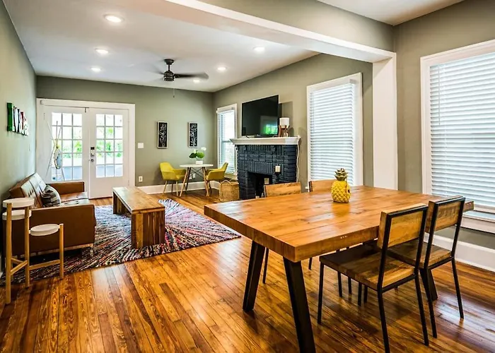 C'Est La Vie - Make Memories At Our Cozy Bungalow