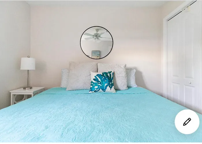 The Goodland Bay Cottage