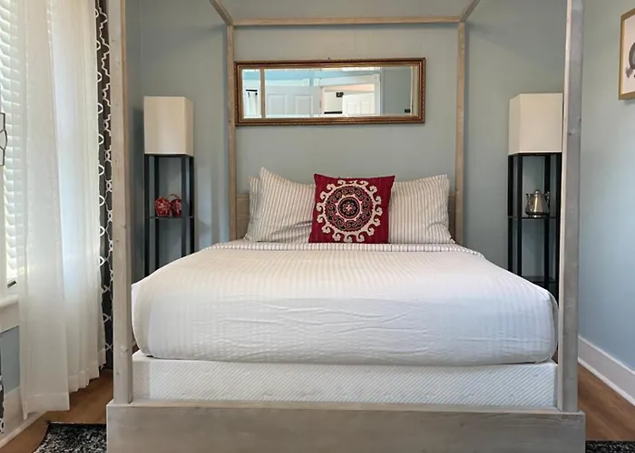 Peace & Plenty Inn Bed And Breakfast Downtown St Augustine-Adults Only
