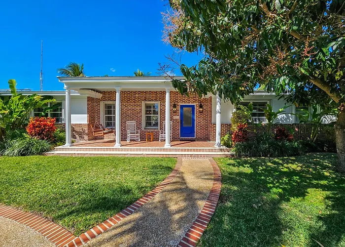 Triple Crown Villa