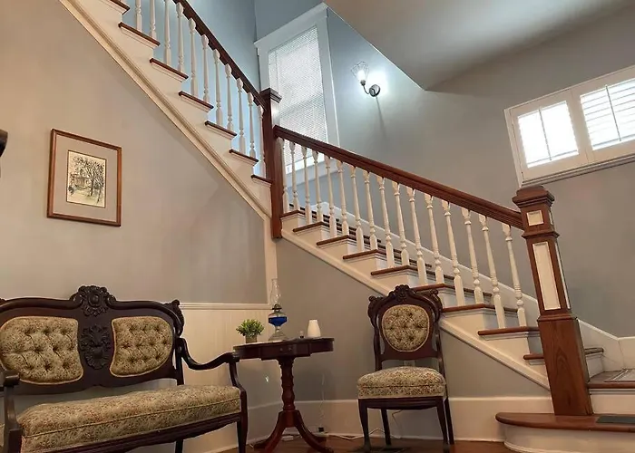 The Nash House | Historic Downtown Ocala 2/2