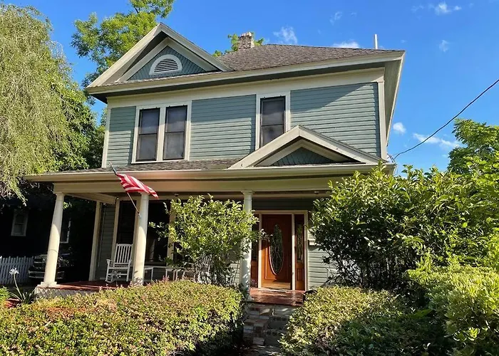 The Nash House | Historic Downtown Ocala 2/2