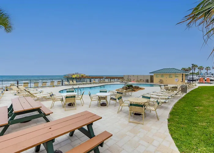 Ocean Views From Your Private Balcony! Sunglow Resort 907 By Brightwild