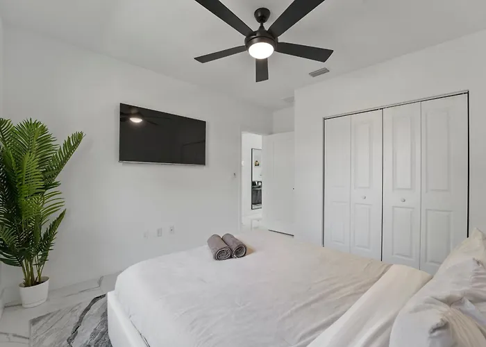 Palm Luxe Residence