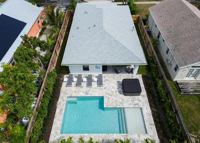 Palm Luxe Residence