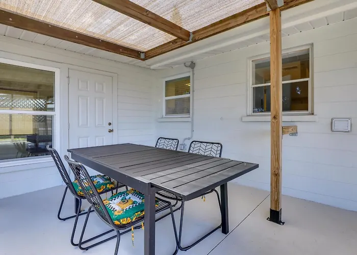 10 Mi To Anna Maria Island: Bradenton Family Home