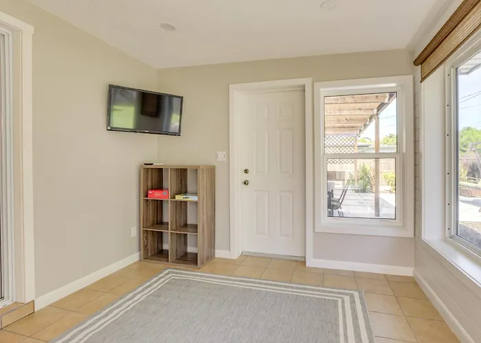 10 Mi To Anna Maria Island: Bradenton Family Home