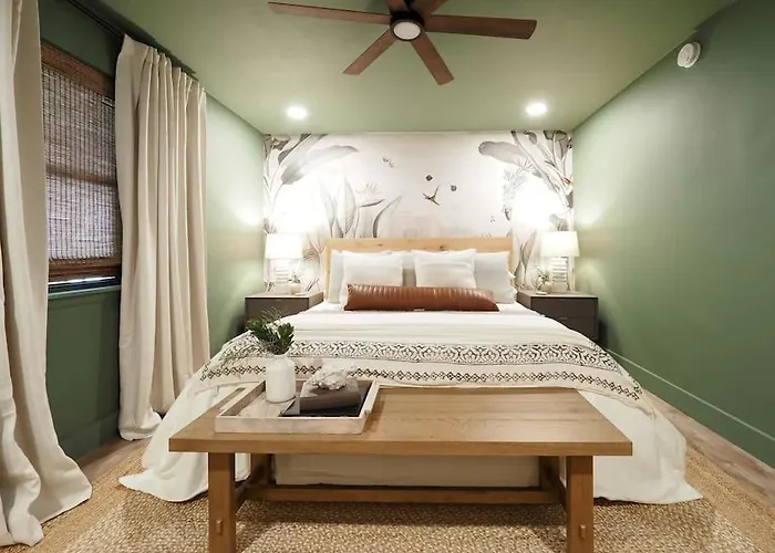 New Luxury Coastal Cottage W Pool Jupiter Fl