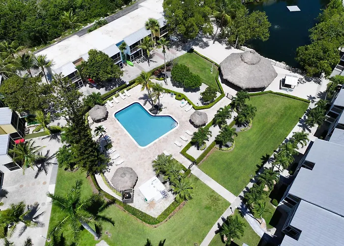 Villa Valbuena Aqua Vista Key Largo Marina Pickleball Remodeled 2025