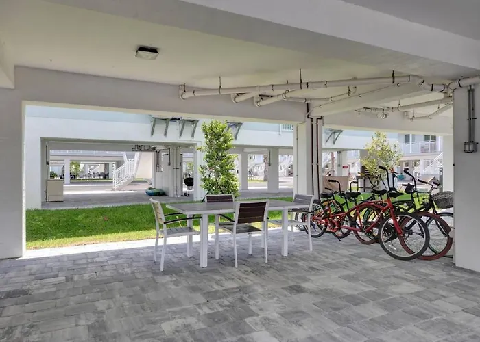 Ocean Isles Rustic Inn