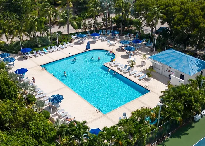 Sunrise Sanctuary - Top Floor Ocean Pointe 2415