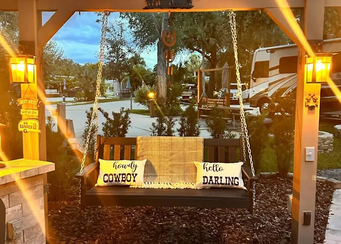 Camper Rv In River Ranch