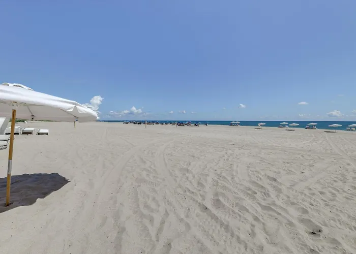 Ocean Views & Pool Access: Riviera Beach Condo!