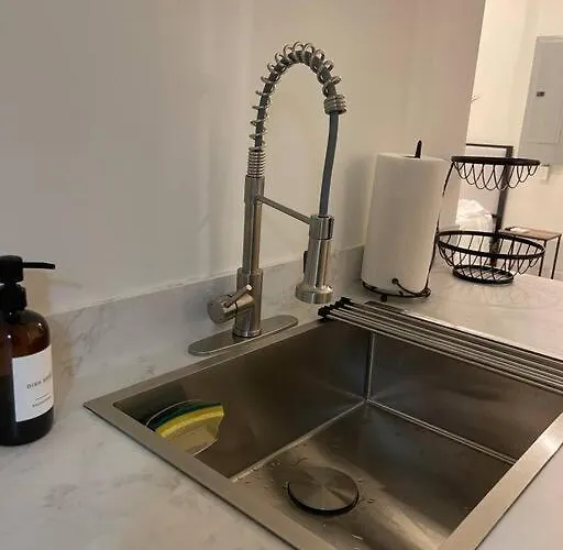Casa Blanca Studio With Washer Dryer