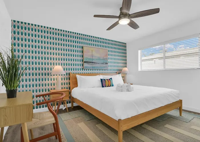 Surfs Up - 4 Bdrm House W Pool