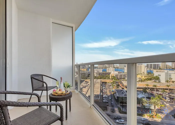 Deluxe Studio Balcony Bay View Amazing Pool