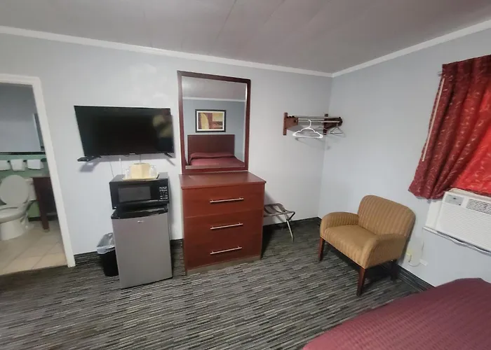 Gandy Motor Lodge