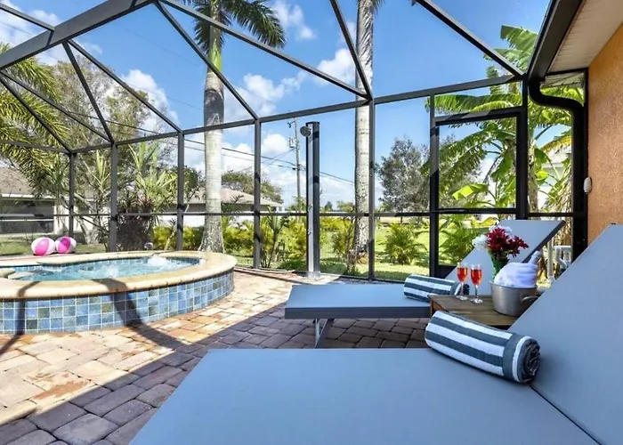 Tranquil Palms Heated Pool Spa Outdoor Tv & More