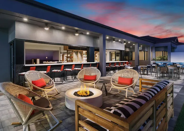 Courtyard By Marriott Orlando Lake Buena Vista At Vista Centre