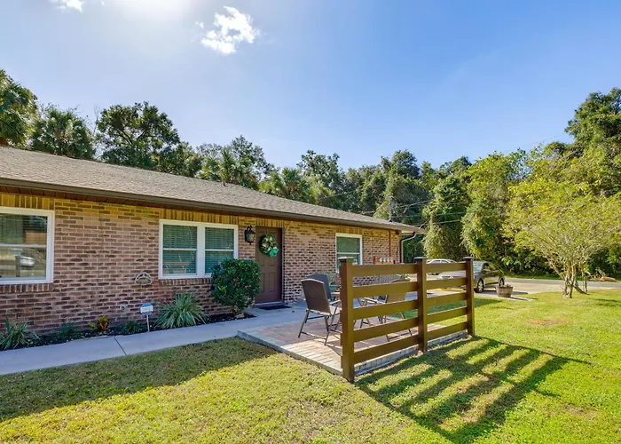 Apt 4 Mi To Ocala Dtwn Square! Easy Us-301 Access