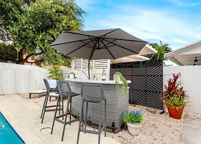 Family Favorite- Heated Pool, Pets, Everglades