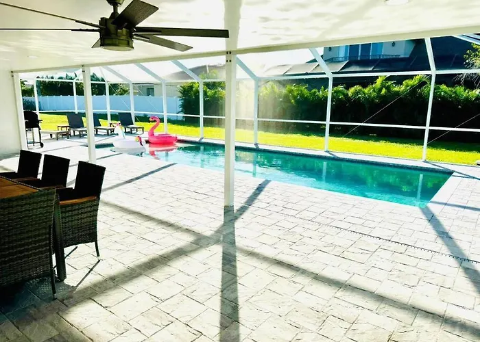 Coral Breeze - Remodeled Pool Game Room For 8!