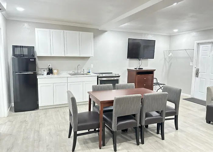Sunshine Inn & Suites Venice, Florida