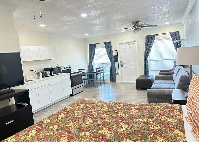 Sunshine Inn & Suites Venice, Florida