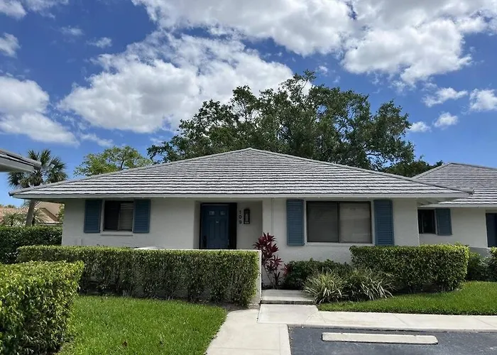 Private Cottage In West Palm Beach Florida